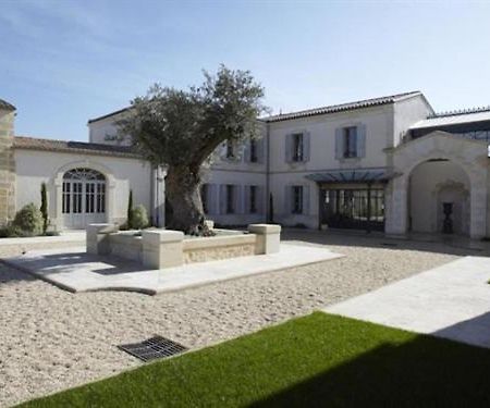 Château La Rose Perrière Lussac  Extérieur photo