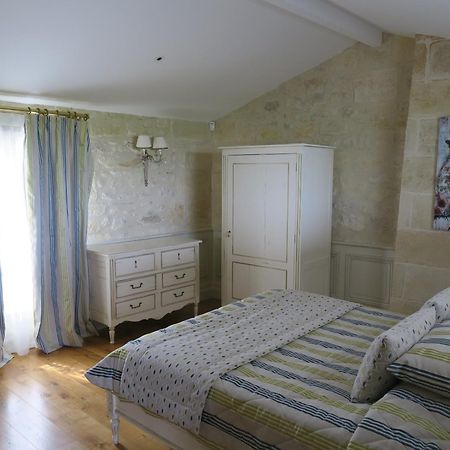 Château La Rose Perrière Lussac  Extérieur photo