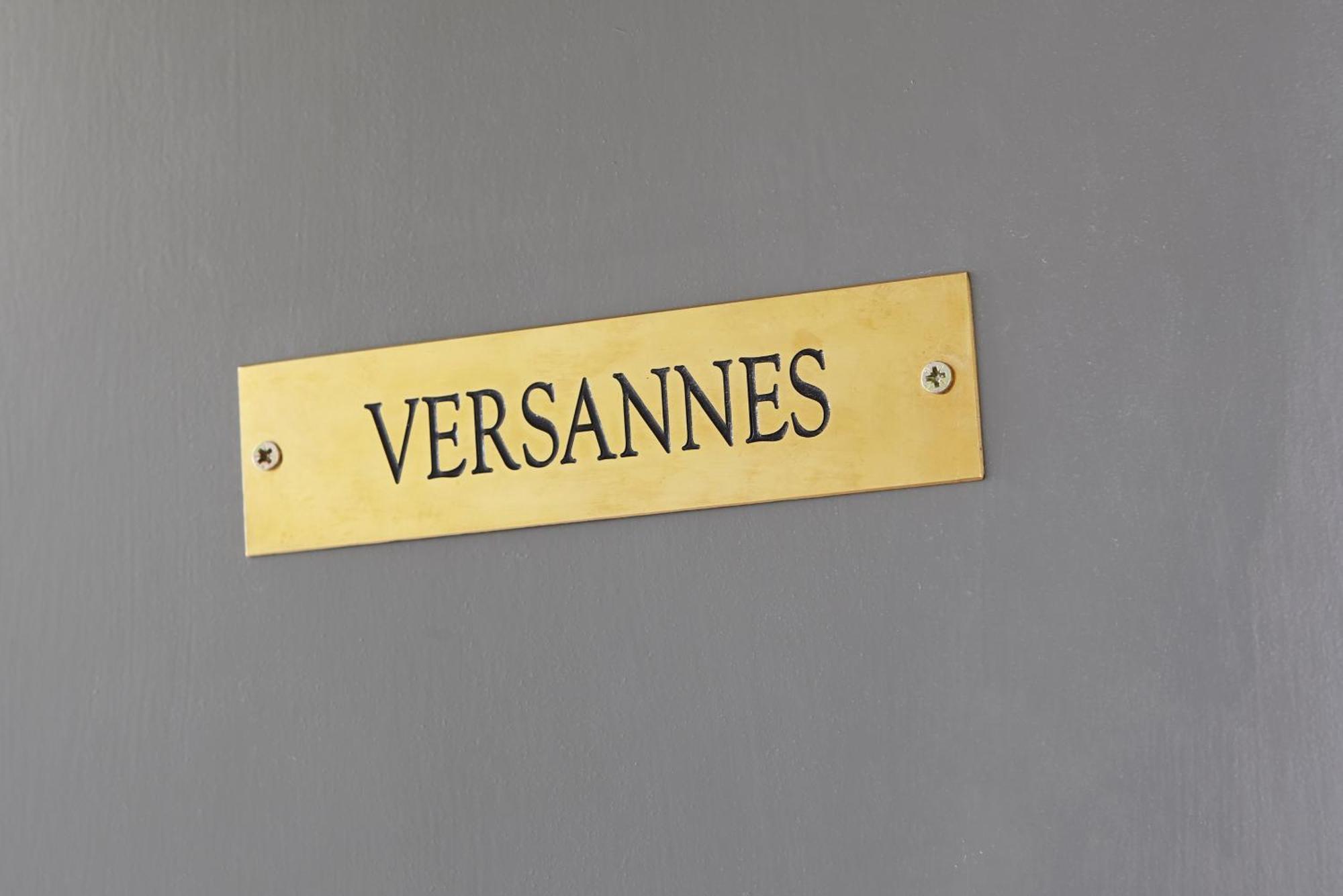 Château La Rose Perrière Lussac  Chambre photo